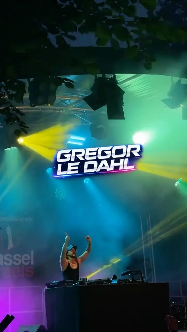 Gregor Le Dahl beim Auflegen